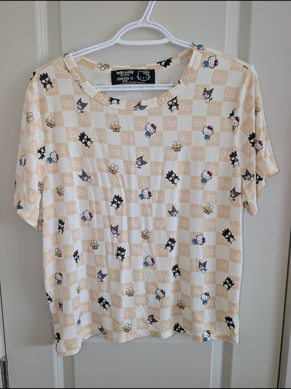 Hello Kitty Beige and White Checkerboard Character Tee